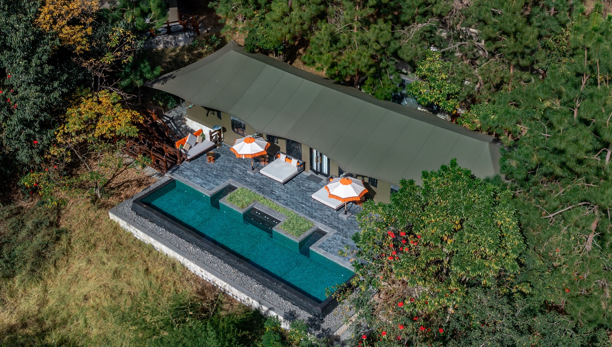 tented-villa